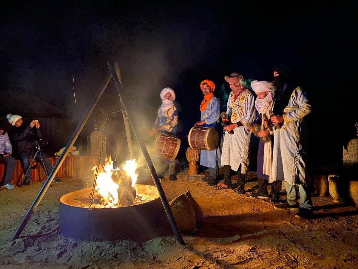 Ahlam Luxury Camp Hotel Merzouga Bagian luar foto