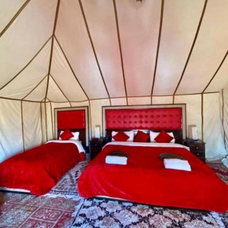 Ahlam Luxury Camp Hotel Merzouga Bagian luar foto