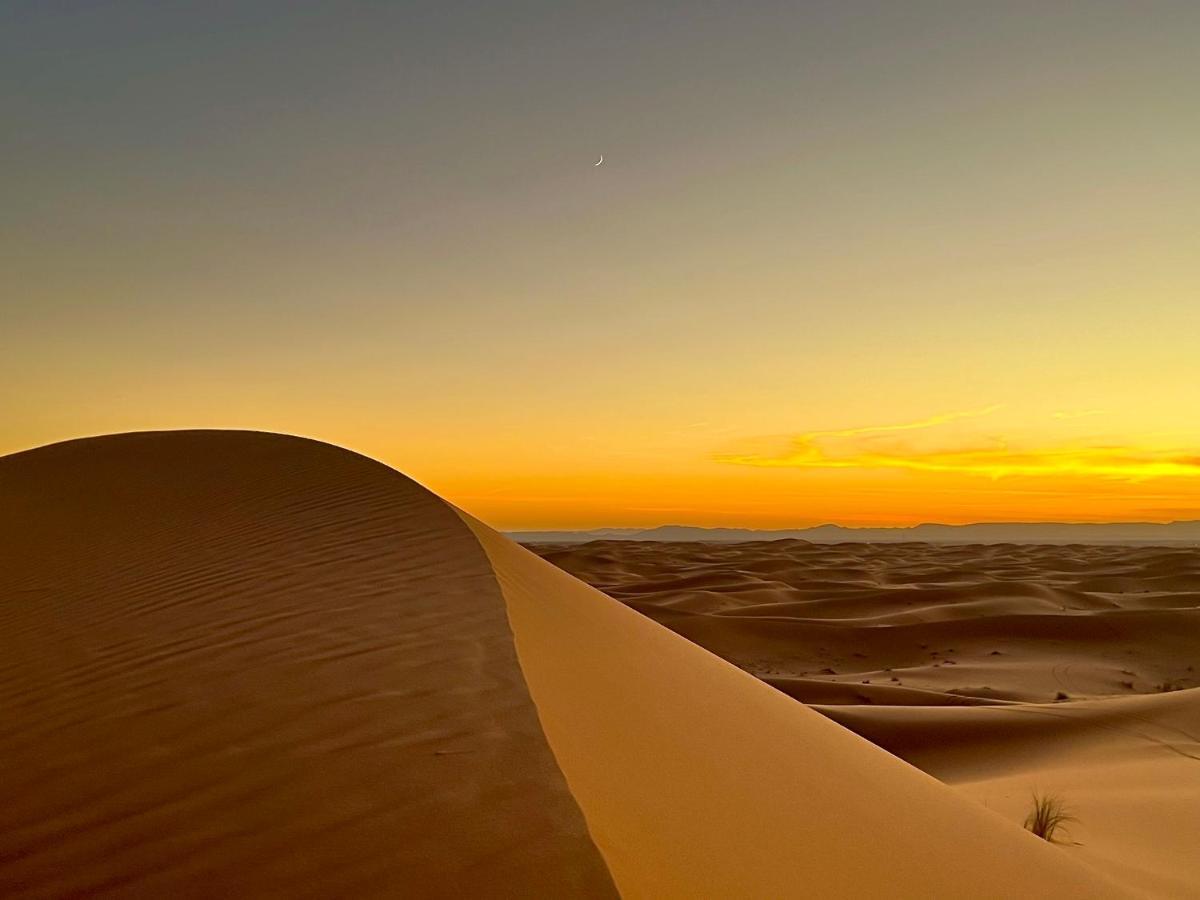 Ahlam Luxury Camp Hotel Merzouga Bagian luar foto