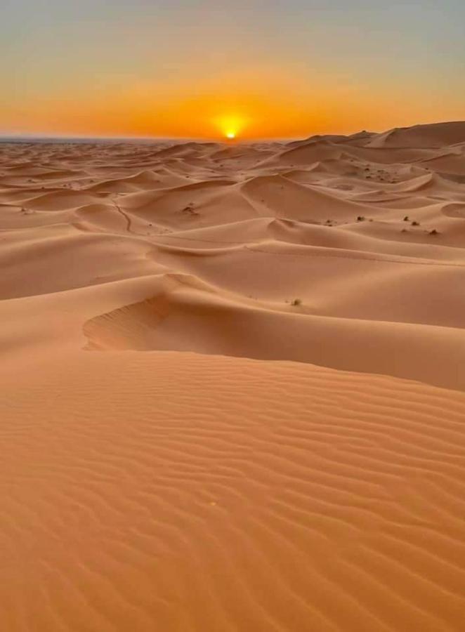 Ahlam Luxury Camp Hotel Merzouga Bagian luar foto