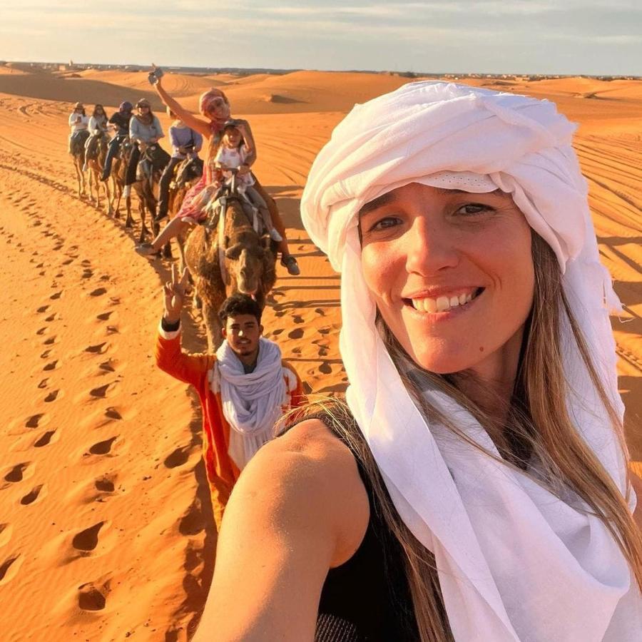 Ahlam Luxury Camp Hotel Merzouga Bagian luar foto