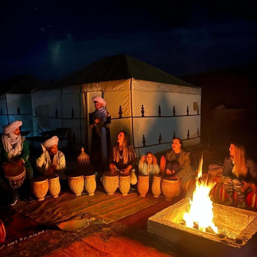 Ahlam Luxury Camp Hotel Merzouga Bagian luar foto